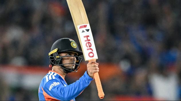 अभिषेक शर्मा ने धमाल मचा दिया! T20 वर्ल्ड कप फाइनल में अब तक की सबसे तेज़ फिफ्टी लगाई – 19 बॉल के धमाकेदार प्रदर्शन से भारत ने ऐतिहासिक जीत में 255 रन बनाए!