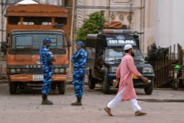 Shocking! Man Brutally Beats Student Over US Panel's Explosive Sanctions Recommendation on RSS & R&AW—Outrage Erupts!