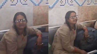 Shocking Video: Arunachal Dance Girls Racially Abused in Patna Hospital – Woman Laughs While Calling Them 'Chinki,' 'Momo,' and ‘Chinese’!