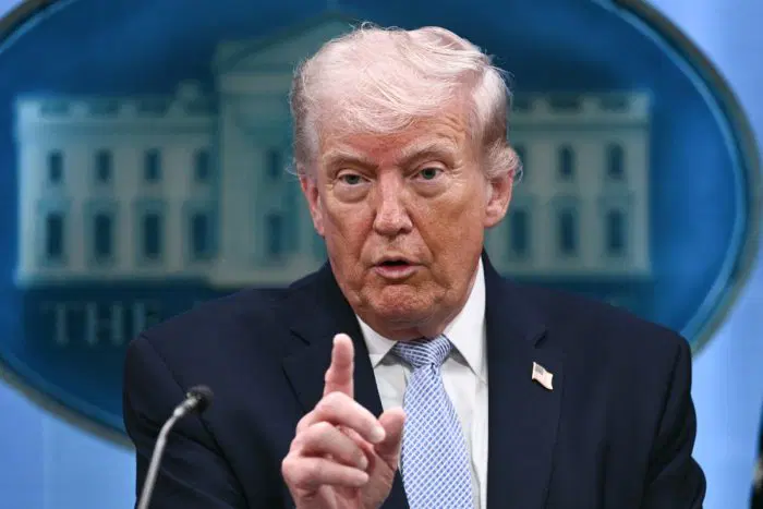 Trump Drops Economic Bomb: 50% Tariffs on ANY Country Supplying Weapons to Iran – Effective Immediately, No Exemptions!