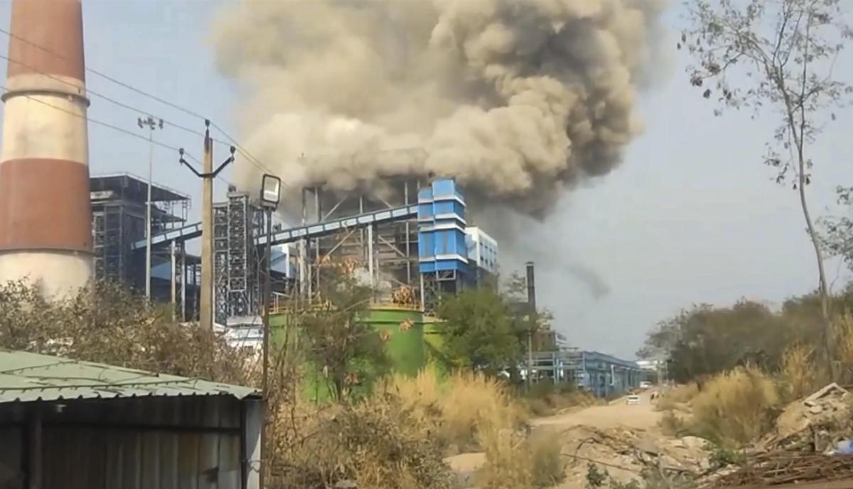 Horror in Chhattisgarh: Massive Boiler Explosion at Vedanta Power Plant Kills 9-14 Workers, Dozens Injured – Rescue Ops On!