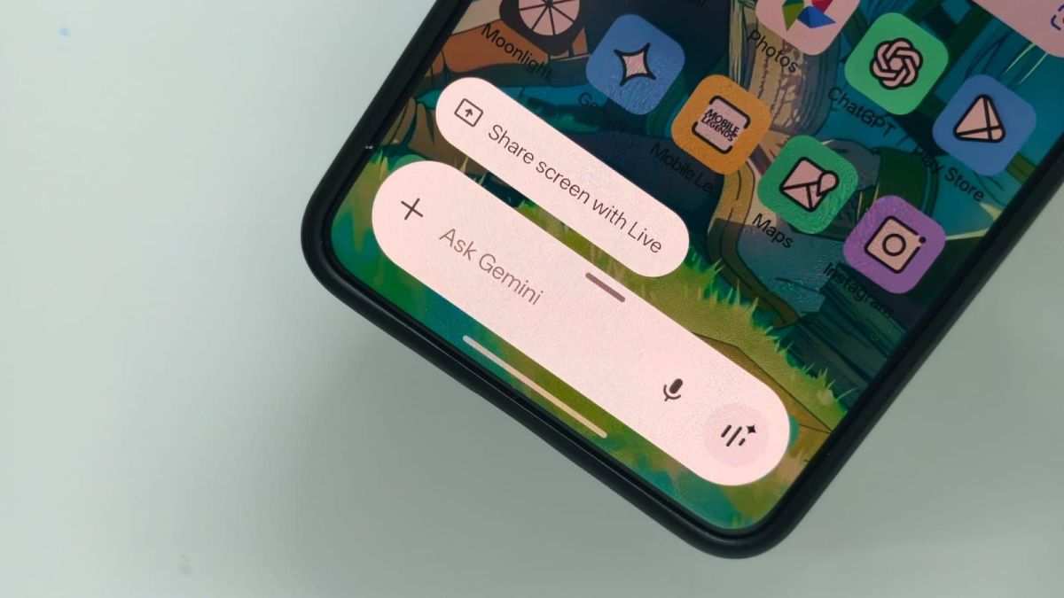 Google Just Made Gemini Notebooks FREE for Everyone—A Powerful AI Project Organizer Now Open to All Users!