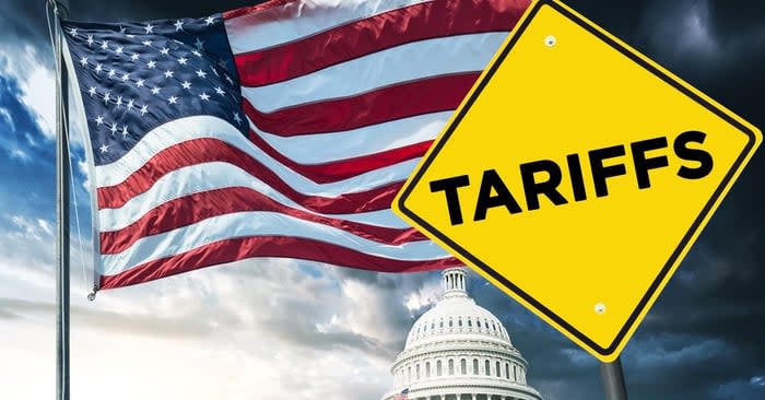 $166 बिलियन का टैरिफ रिफंड बोनान्ज़ा—Walmart को मिले $10B वापस, लेकिन आम अमेरिकियों को कुछ नहीं!