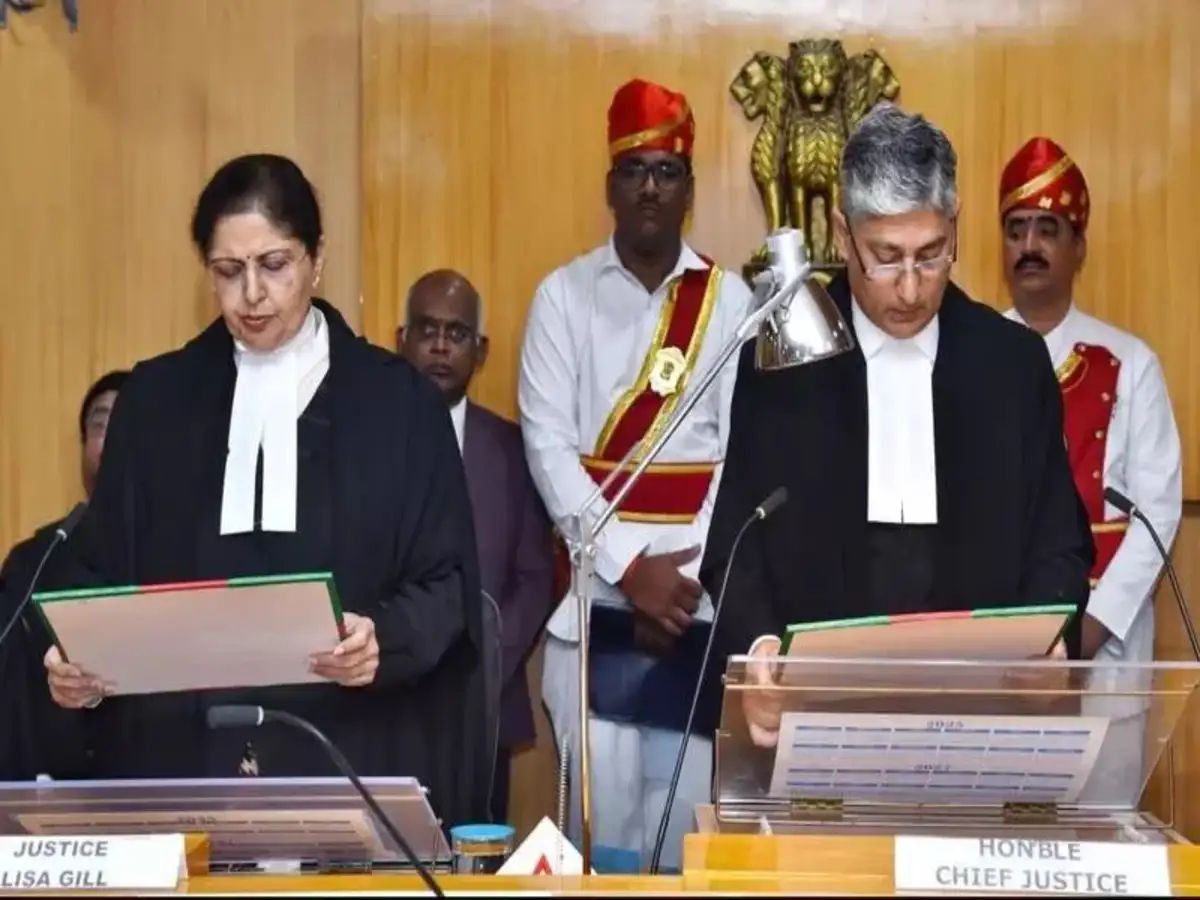 इतिहास रच दिया! जस्टिस लिसा गिल ने आंध्र प्रदेश हाई कोर्ट की पहली महिला मुख्य न्यायाधीश बनकर 'ग्लास सीलिंग' (रुकावटों की दीवार) तोड़ दी!