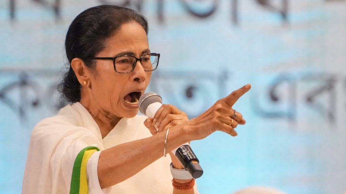 बंगाल चुनाव ड्रामा: ममता ने बिजली कटौती और स्ट्रॉन्गरूम में गाड़ियों के आने-जाने का आरोप लगाया – अहम गिनती से पहले "जानबूझकर बिजली कटौती"!