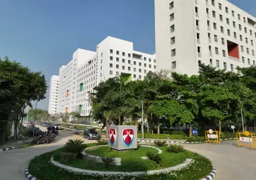 Shocking! Senior Girls Brutally Slap & Abuse Junior at Bennett University Greater Noida Hostel—Viral Video Sparks Outrage as Police Promise Strict Action!