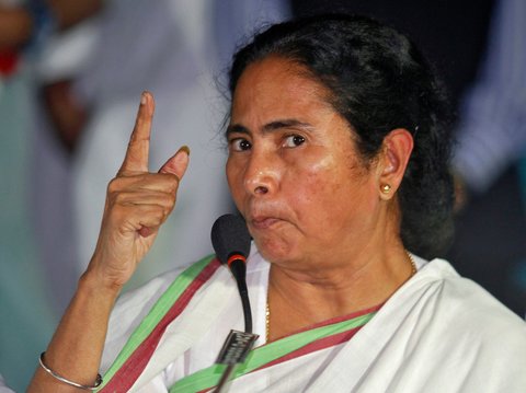 "मुझे पीटा और लात मारी गई": ममता बनर्जी ने काउंटिंग सेंटर पर हमले का दावा किया, जबकि पश्चिम बंगाल चुनाव 2026 में TMC को करारी हार मिली!