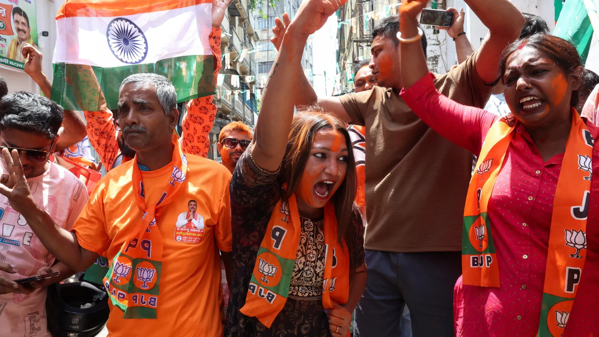 BJP ने बहुमत का आंकड़ा पार किया, ऐतिहासिक 2026 की हार के साथ TMC का शासन समाप्त; पश्चिम बंगाल में पहली बार सरकार बनाने को तैयार!