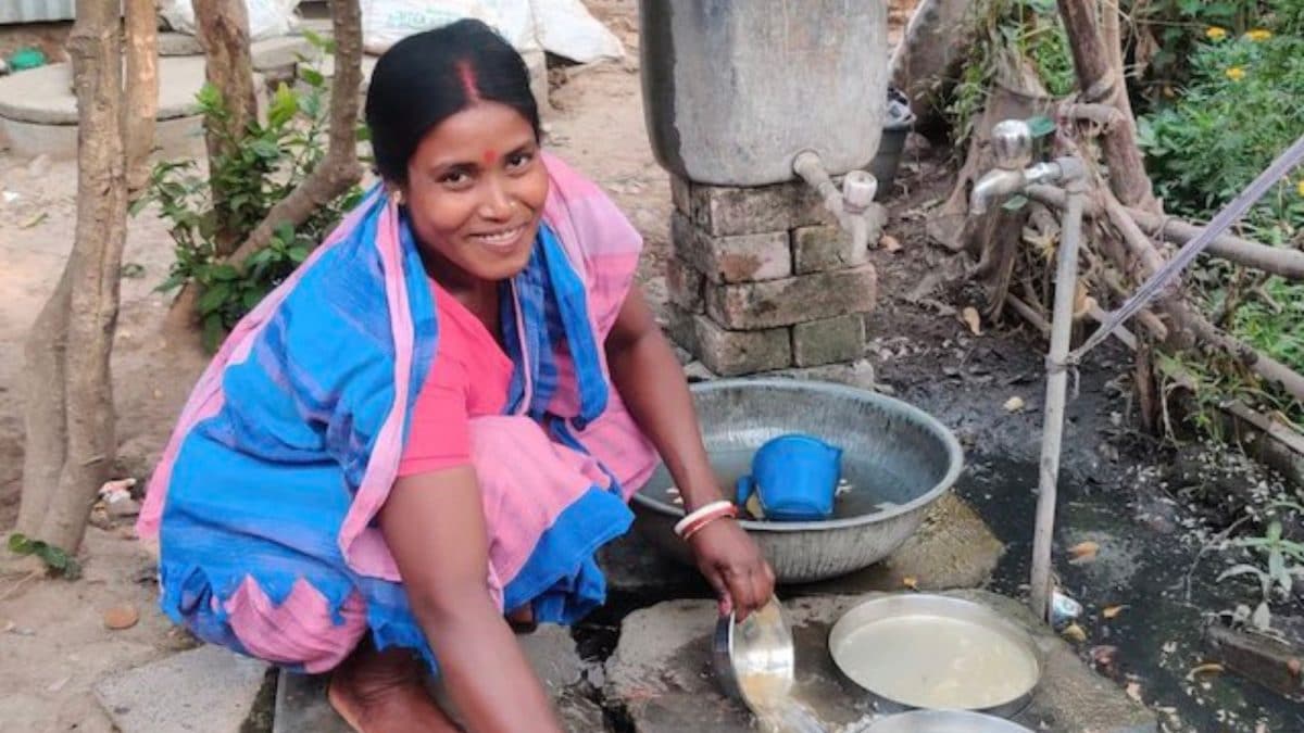 2,500 रुपये/महीना कमाने वाली घरेलू कामगार से MLA तक: पश्चिम बंगाल चुनावों में BJP उम्मीदवार की प्रेरणादायक जीत!
