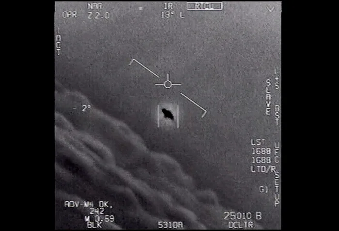 US ने पहले कभी न देखी गई UFO और एलियन फ़ाइलें जारी कीं – पेंटागन का चौंकाने वाला खुलासा VIRAL!
