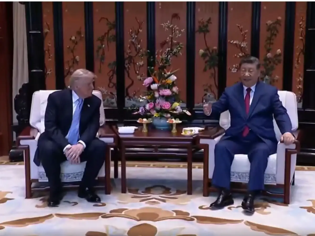 Xi Jinping's Power Move? Trump Forced on Smaller Sofa to Look Shorter in Viral Video! 