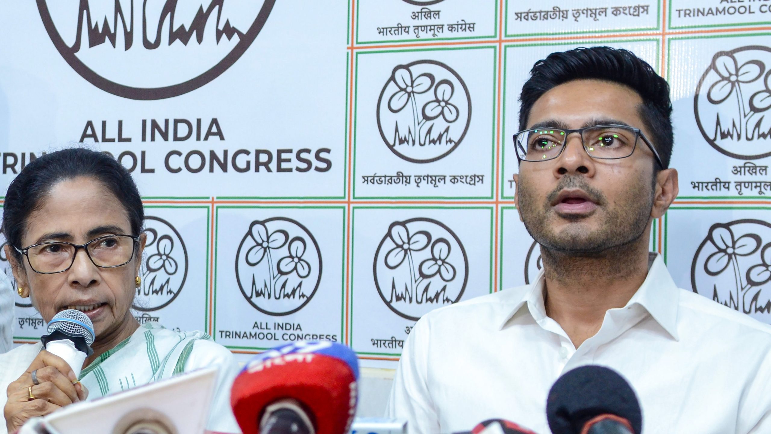टीएमसी में बड़ी टूट की आहट? दिल्ली में 10 से अधिक ‘रिबेल’ सांसदों की गुप्त बैठक से सियासी हलचल तेज
