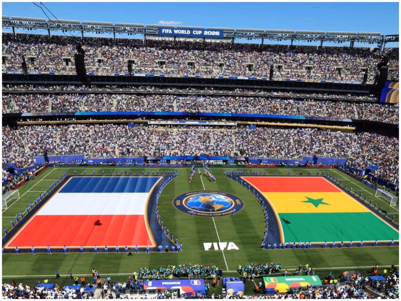 FIFA वर्ल्ड कप 2026 ने तोड़ा रिकॉर्ड: एक दिन में सबसे ज़्यादा 281,223 फ़ैन्स की भीड़ उमड़ी!