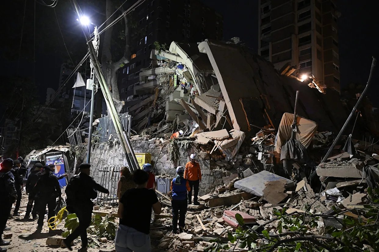 Horror in Venezuela: 2 Massive Earthquakes Strike Back-to-Back, Thousands Feared Dead in Total Chaos!