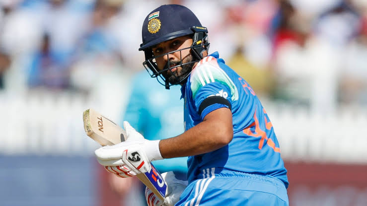 रोहित शर्मा ने रचा इतिहास: इंग्लैंड में 1500 ODI रन बनाने वाले पहले विदेशी खिलाड़ी बने!