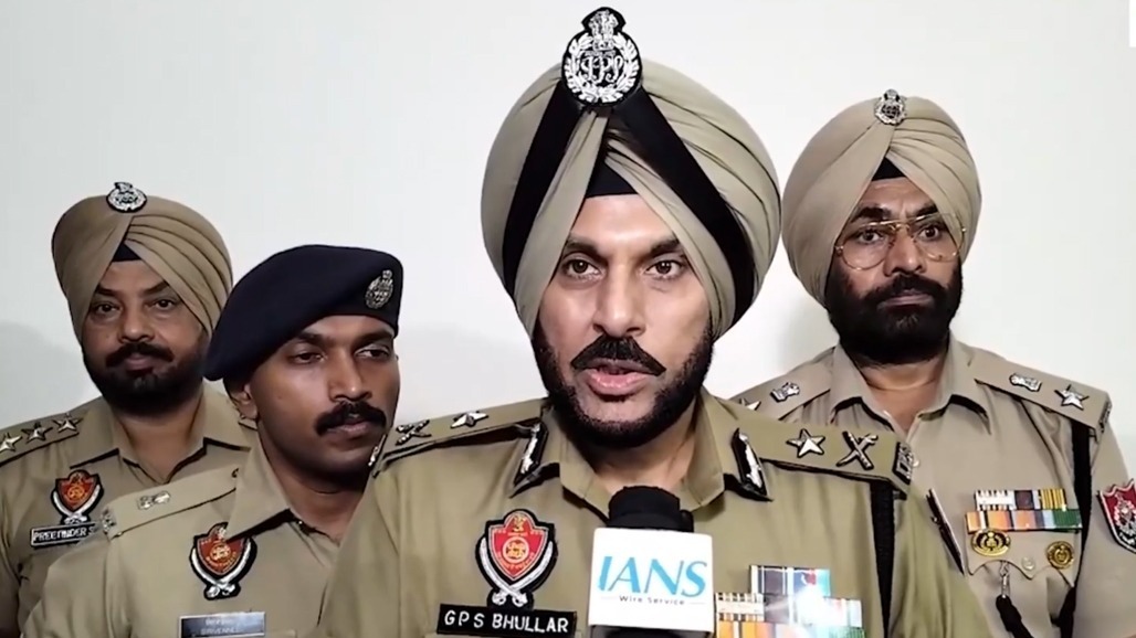 AAP Shocks Punjab! Amritsar Police Chief Removed After Exposing Pak Terror Module Linked to Jantar Mantar