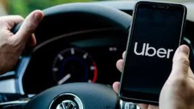 कैब यात्रियों के लिए बड़ा बदलाव! Ola और Uber अब राइड से पहले टिप नहीं मांग सकते!