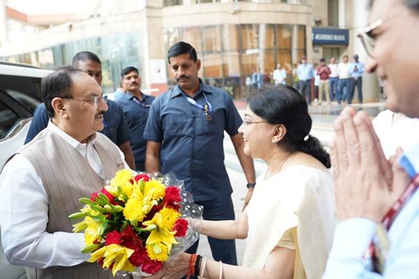 Union health Minister hospital health service