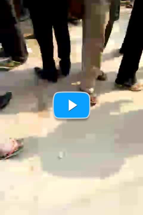 Ladkiyon ko chedne ki saja