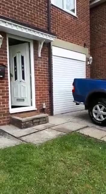 *दुनिया का सबसे मेहनती आदमी*