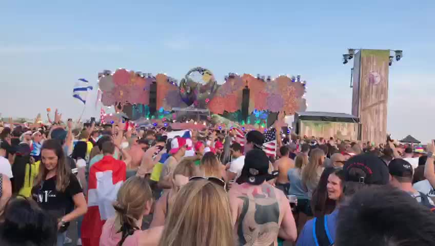 Luv you Tomorrow Land. Music my life