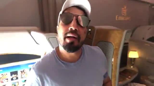 Did Mika Singh really book out an entire first class cabin?
