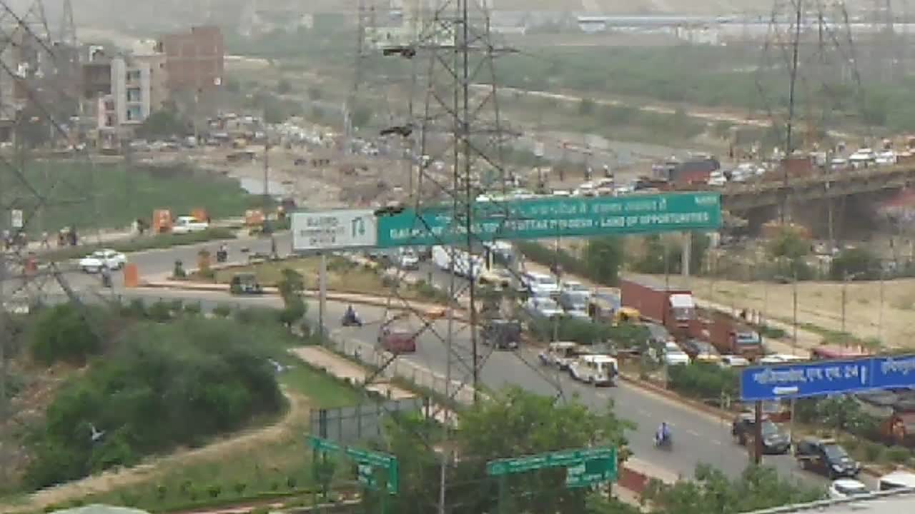 Thousands were stranded as traffic came to standstill on Delhi-Ghaziabad high