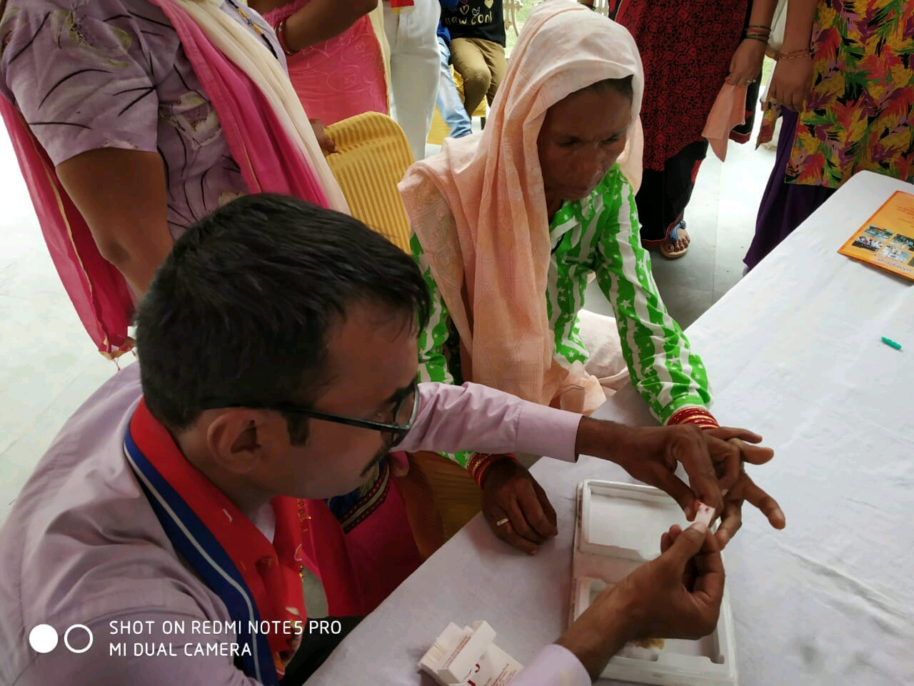 अयोध्या मथुरा काशीनाथ
तीनो लेंगे एकसाथ
 के संकल्प के साथ अंतरराष्ट्रीय हिन्