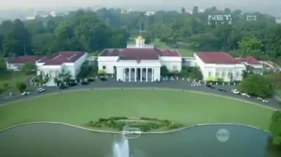 Supposed to be  President of Indonesia arriving for the Asian Games opening