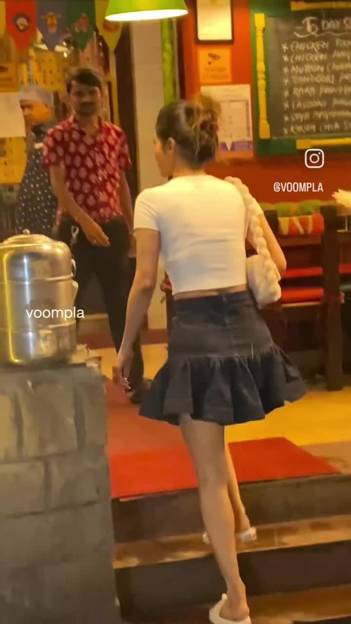 Mouni with hubby ❤️