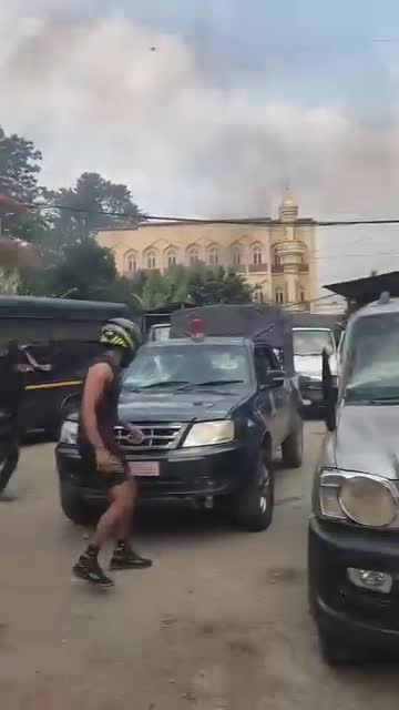 Gen z कों काम खतरा रहेछ