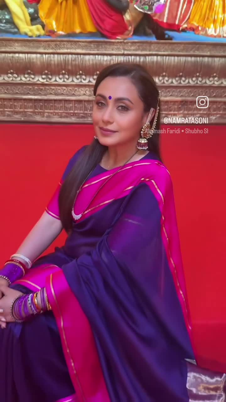Ravishing #Rani 💙🩷