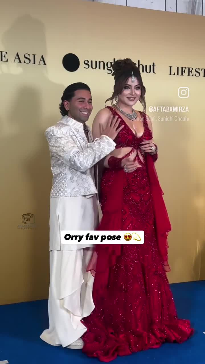 Orry with Urvashi ❤️😻