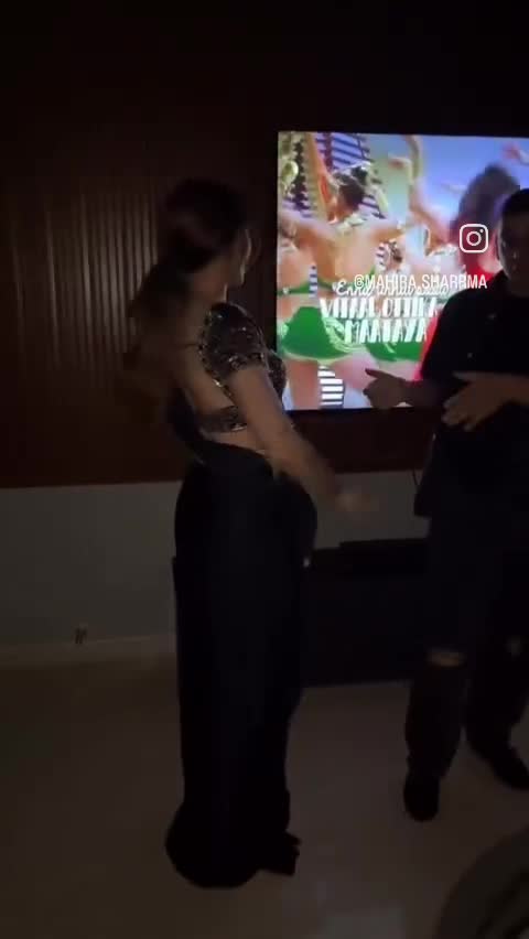 #Mahira Dance 🔥