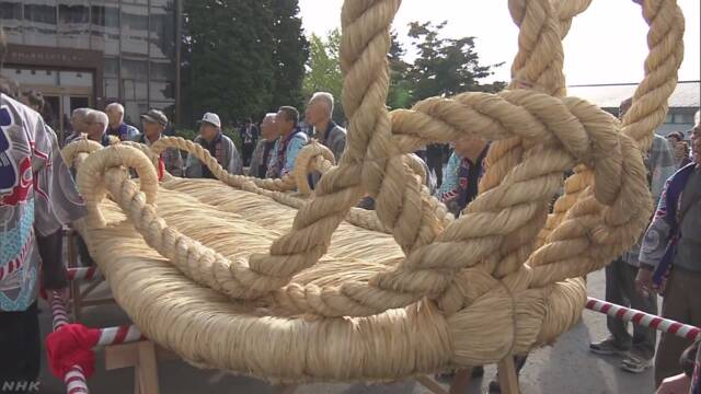 ４メートル超の大わらじ 浅草寺奉納へ出発 山形