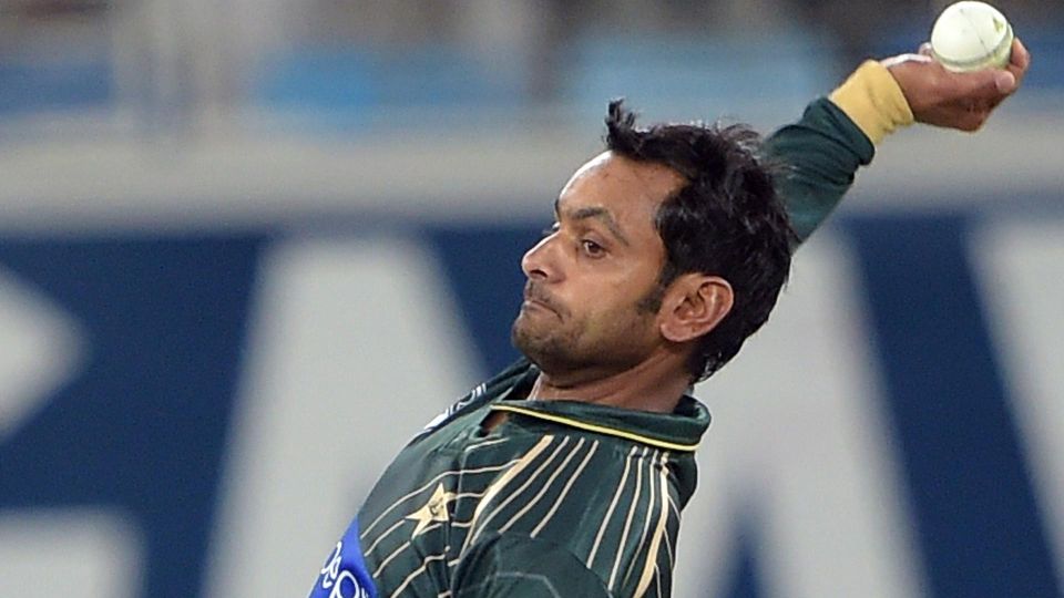 Hafeez reported for suspect action yet again:- called back to retest 