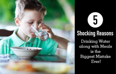 “Why You Should Avoid Drinking Water Immediately After Meals," According to Nutritionists