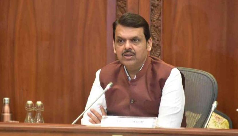 बड़ी छलांग महाराष्ट्र: CM फडणवीस ने सिर्फ़ 2 महीने में 100 गेम चेंजर करने का वादा किया - बिज़नेस करने में सबसे ज़्यादा आसानी!
