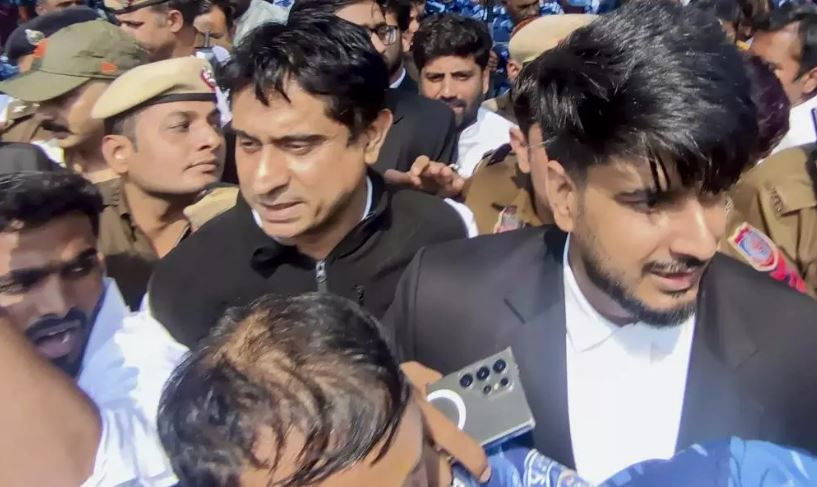 दिल्ली कोर्ट ने AI समिट प्रोटेस्ट केस में यूथ कांग्रेस लीडर भानु प्रताप को ज़मानत दी—हफ़्तों की कस्टडी के बाद राहत