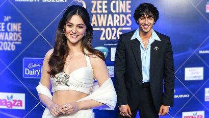 Saiyaara Stars Ahaan Panday & Aneet Padda Steal the Show at Zee Cine Awards – Fresh Faces Light Up the Red Carpet!