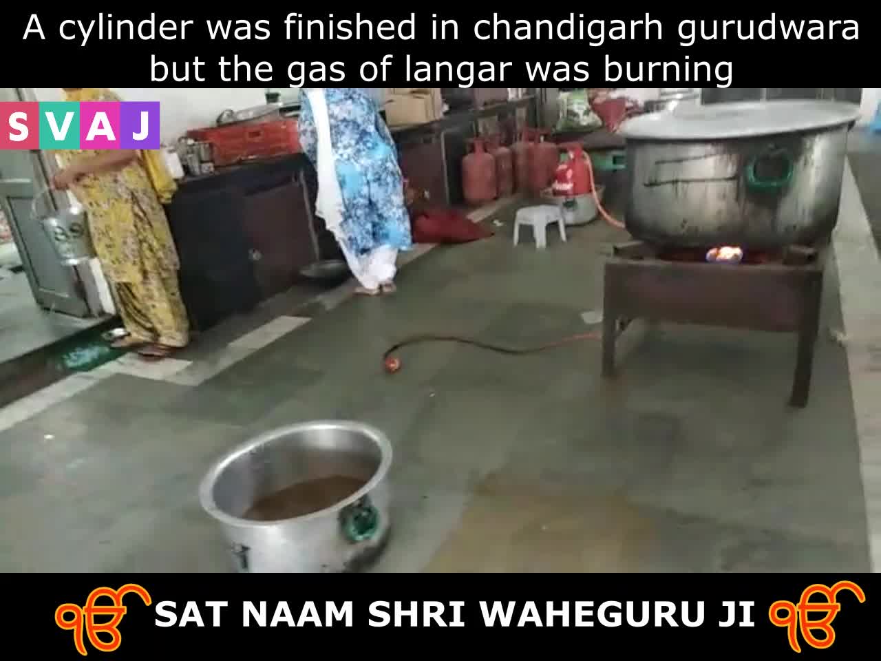 A cylinder was finished in chandigarh gurudwara but the gas of langar was burning